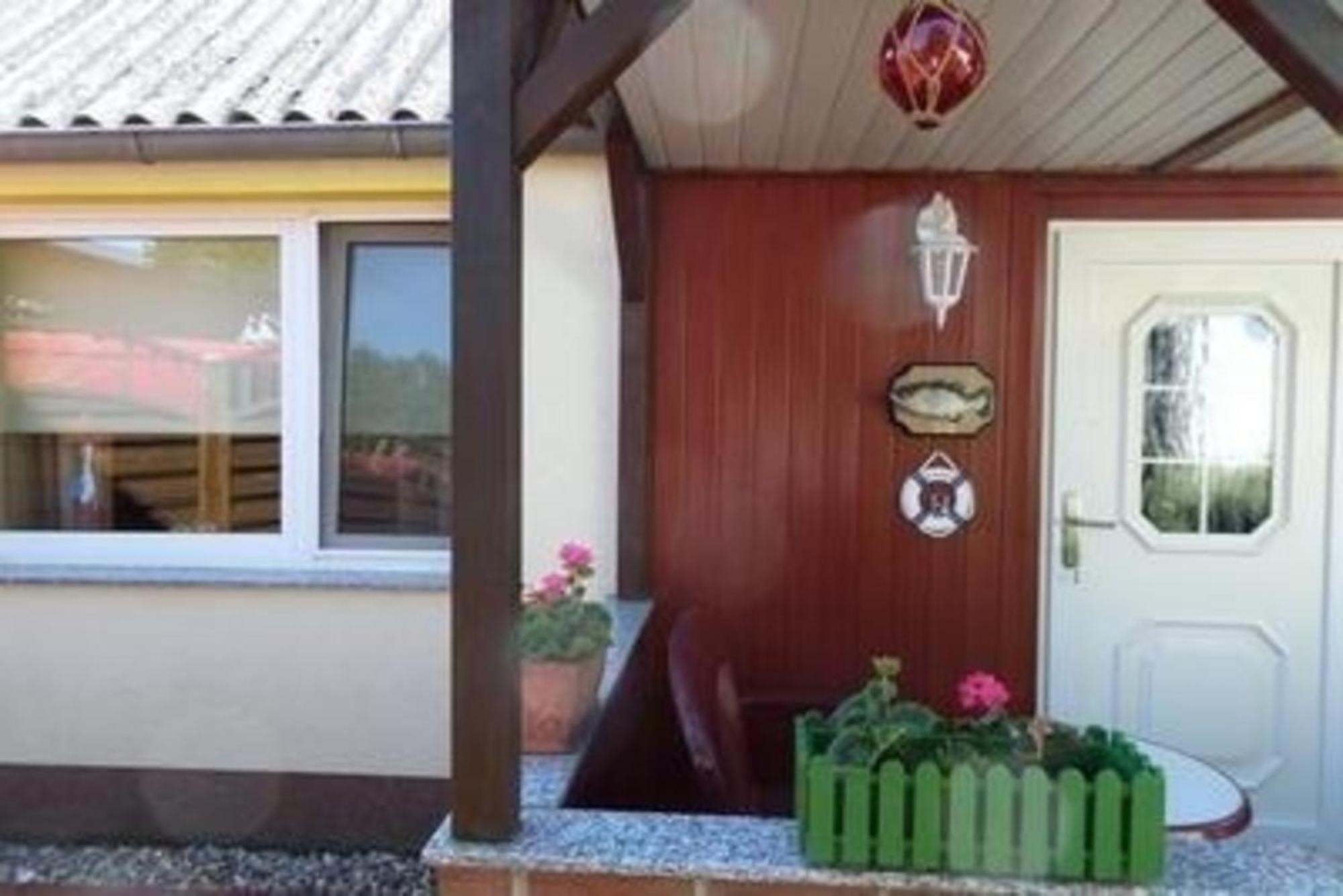 Wunderschoenes Ferienhaus In Altwarp Mit Grill Exterior foto